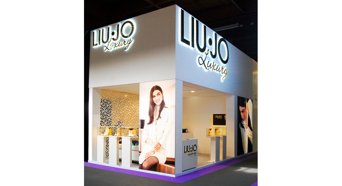 liujo_stand_vicenzaoro_2017_2.jpg